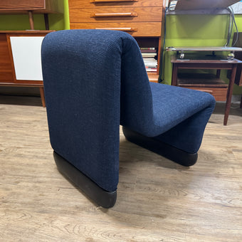 Mid Century Lounge Chair