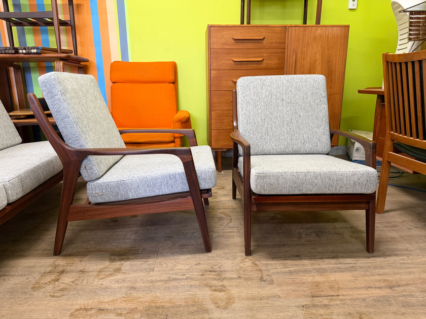 Mid Century Teak Lounge Chair