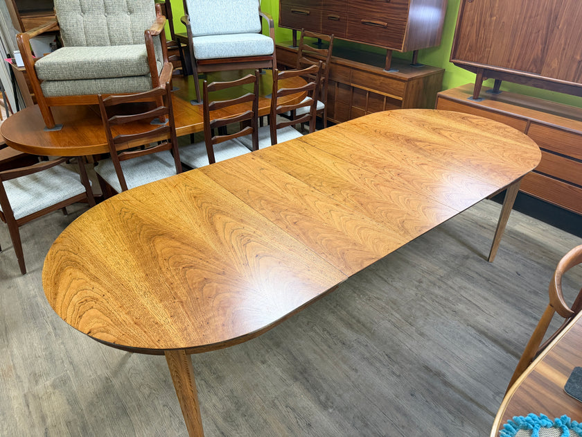 Sale!!! Mid Century Dining Table
