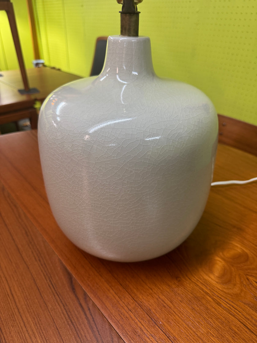 Mid Century Lotte Lamp