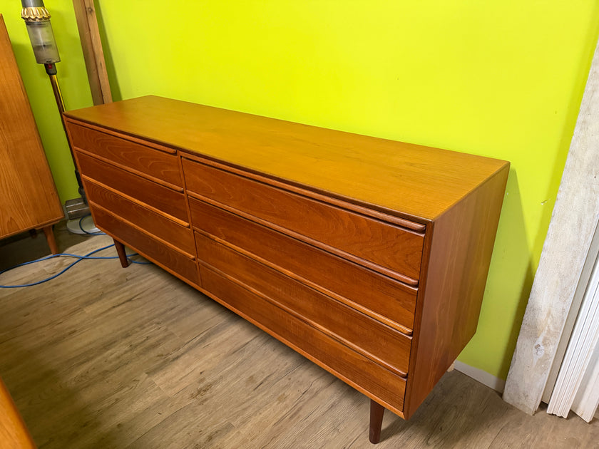 Mid Century Teak Dresser from Norway