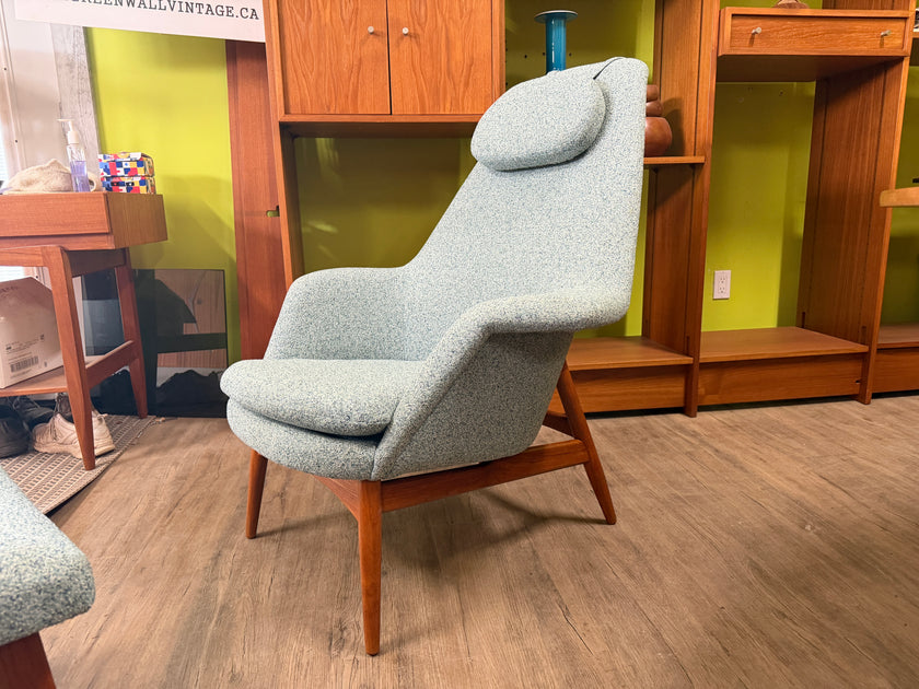 Mid Century Teak “Manta Ray” Lounge Chair and Ottoman