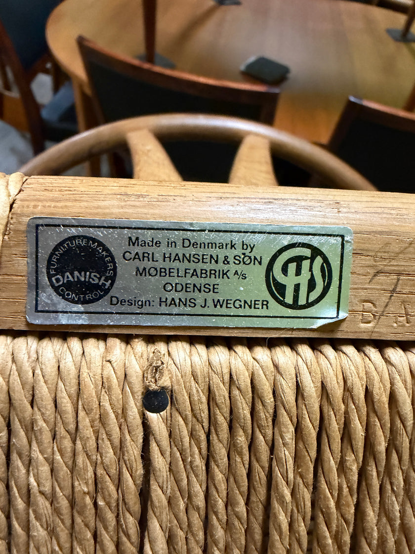 6 Mid Century Oak Wishbone Dining Chairs by Hans J Wegner of Denmark