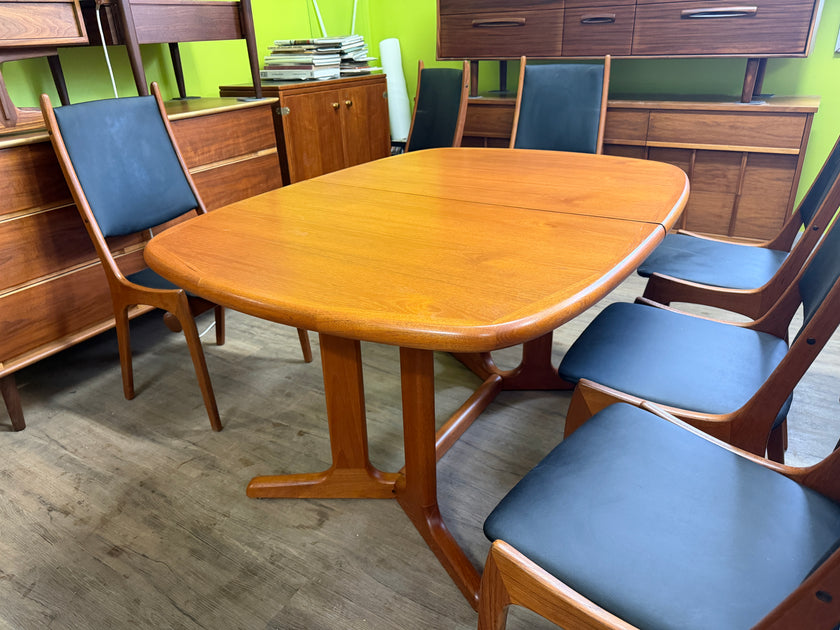 Sale!!! Mid Century Teak Dining Table