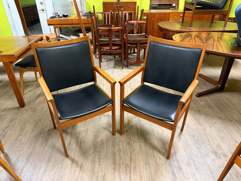 2 Mid Century Teak Dining Chairs from Denmark