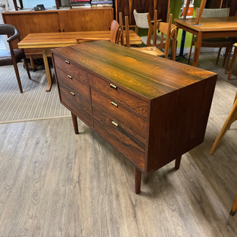 Mid Century Brazilian Rosewood Chest of Drawers / Dresser