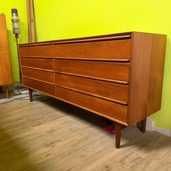Mid Century Teak Dresser from Norway