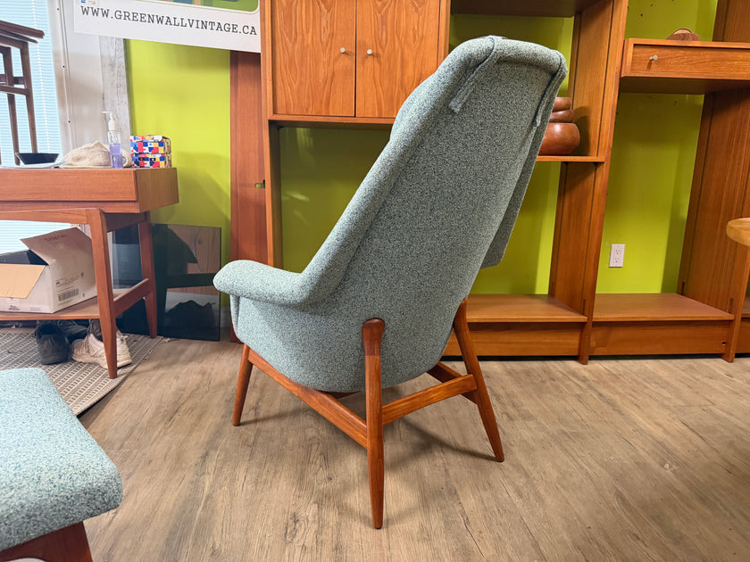 Mid Century Teak “Manta Ray” Lounge Chair and Ottoman