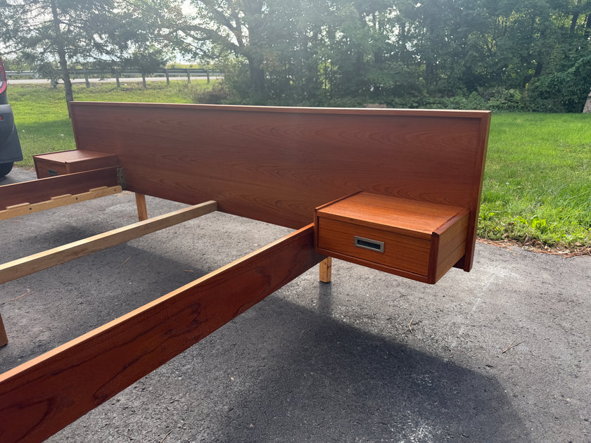 Mid Century Teak Queen Bed