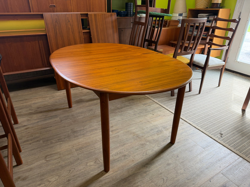 Mid Century Teak Dining Table from Denmark